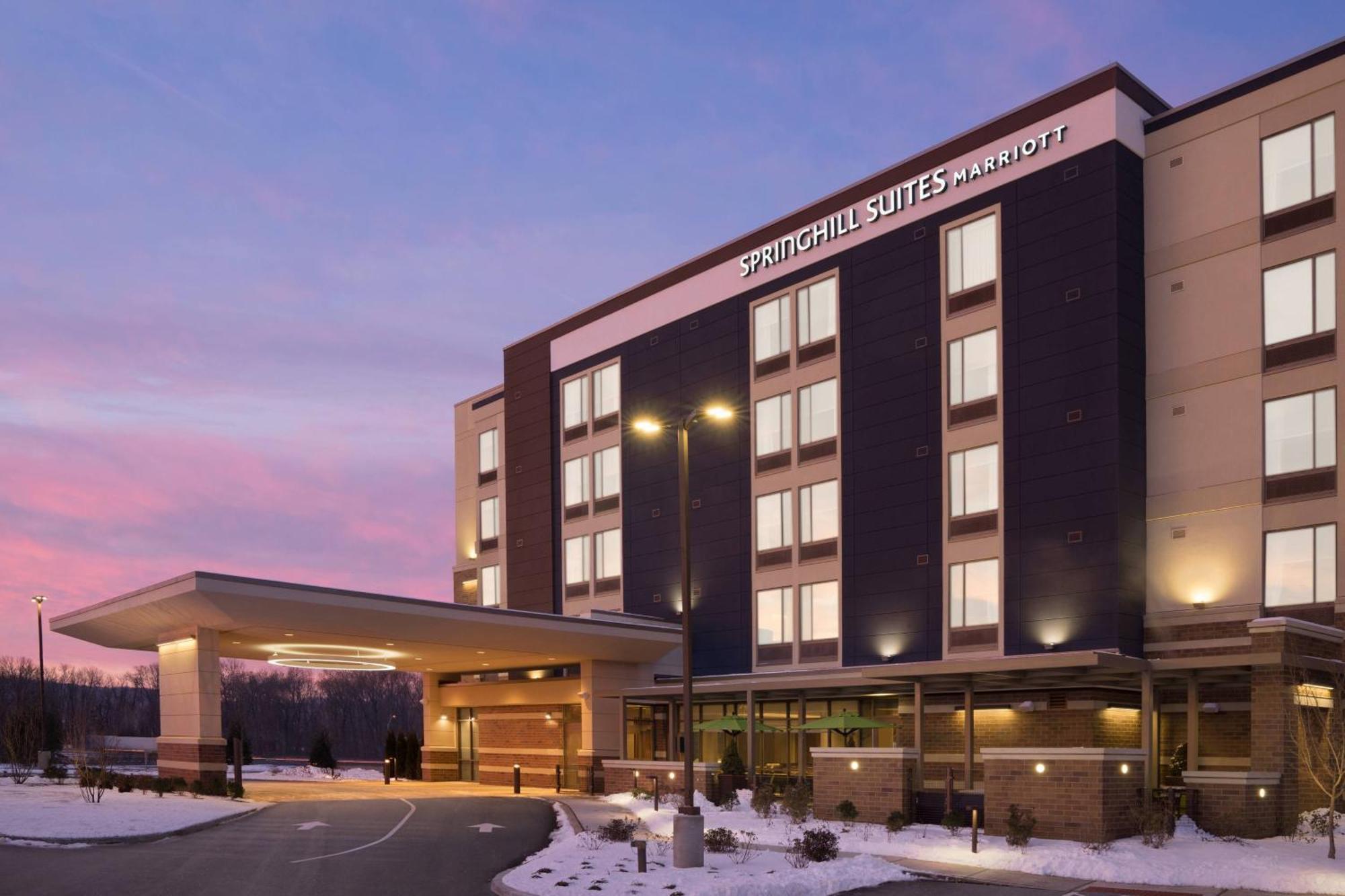 Hotel Springhill By Marriott Allentown Bethlehem/center Valley 3*